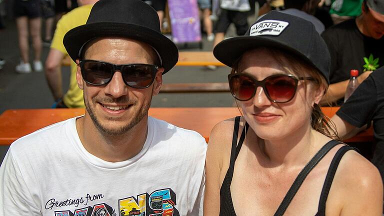 Vanessa und Nico Bradler aus Pfaffenreuth (Oberpfalz). Vanessa und Nico Bradler aus Pfaffenreuth (Oberpfalz).