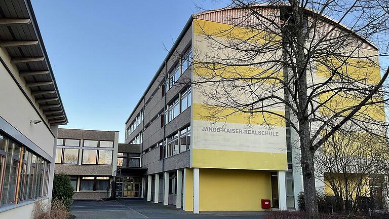 Die Jakob-Kaiser-Realschule in Hammelburg. Die Jakob-Kaiser-Realschule in Hammelburg.