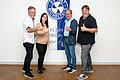 Schwimmen auf der Erfolgswelle - Die Vereinsspitze der Michelfelder Handballer: 1, Vorsitzender Harald Dennerlein, 2. Vorsitzende Anna-Lena Dennerlein, Kassier Otmar Senft und Schriftführer Matthias Popp.