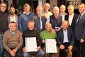 Sie freuten sich über besondere Ehrungen im Ochsenfurter FV, hinten von links: Otmar Reißmann (Sportreferent), Sandro Michel (VEAB), Herbert Gransitzki (Sportreferent), Artur Braun, Reinhard Dressler, Hans Günter, Matthias Schäffer (Vorsitzender), Manfred Gröschl, Peter Juks (Bürgermeister).  Sitzend von links: Günther Würkner, Winfried Schierl, Heinz Faulhaber, Heinrich Heer.