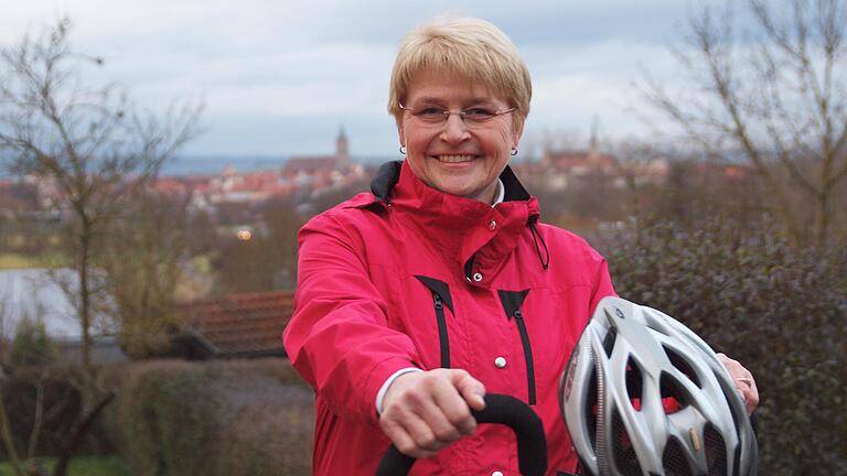 Gabi Gröschel aus Mühlbach feiert am Dienstag, 23. Februar, ihren 70. Geburtstag. Gabi Gröschel aus Mühlbach feiert am Dienstag, 23. Februar, ihren 70. Geburtstag.