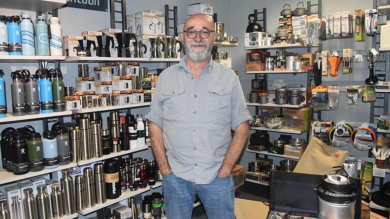 Hans Georg Link, Chef des Sport- und Schuhgeschäftes Link in Mellrichstadt. Hans Georg Link, Chef des Sport- und Schuhgeschäftes Link in Mellrichstadt.