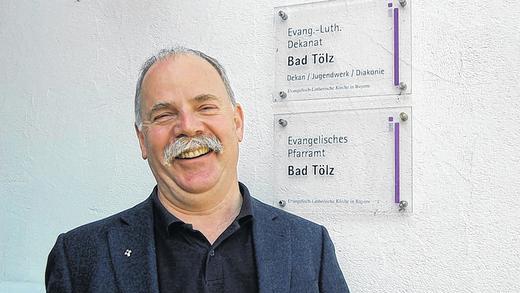 Dekan in Bad Tölz: Der gebürtige Schweinfurter Pfarrer Martin Steinbach. Dekan in Bad Tölz: Der gebürtige Schweinfurter Pfarrer Martin Steinbach.