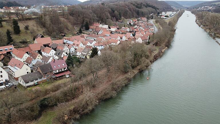 Jetzt ist die Nachricht da: Die Regierung von Unterfranken schafft mit dem Planfeststellungsbeschluss Baurecht für den Neubau der Ortsumgehung Hafenlohr mit integrierter Hochwasserschutzmaßnahme. Jetzt ist die Nachricht da: Die Regierung von Unterfranken schafft mit dem Planfeststellungsbeschluss Baurecht für den Neubau der Ortsumgehung Hafenlohr mit integrierter Hochwasserschutzmaßnahme.
