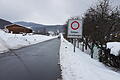 Regelmäßig übersehen wird bislang dieses Schild, das die Sperrung der Straße von Ginolfs zur Hochrhönstraße anzeigt. Auch an diesem Wochenende ist die Strecke gesperrt.