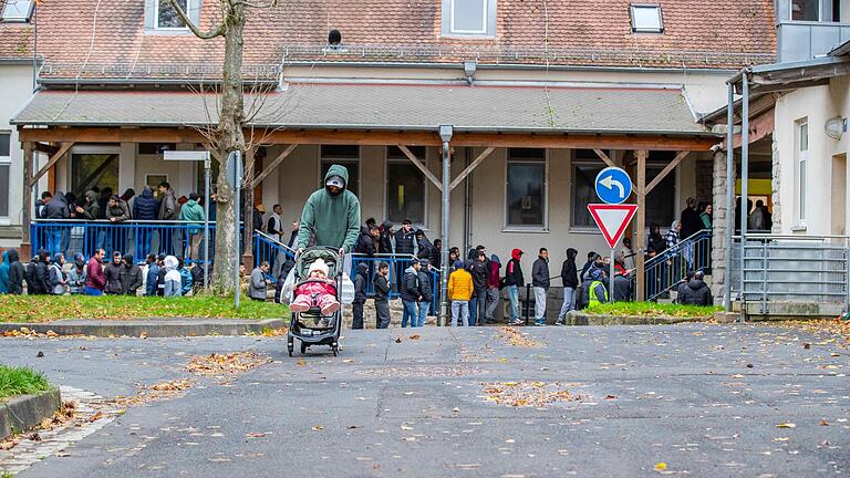 Allein 789 Menschen aus der Türkei sind in diesem Jahr bereits im Anker-Zentrum für Unterfranken in Geldersheim angekommen.