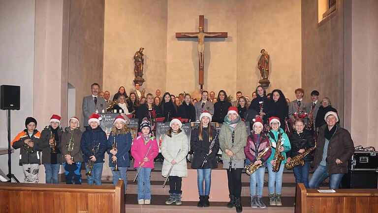 Weihnachtskonzert in Modlos - Weihnachtskonzert in Modlos Weihnachtskonzert in Modlos - Weihnachtskonzert in Modlos