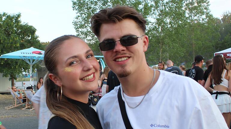 Hanna Väth und Adrian Zinser. Hanna Väth und Adrian Zinser.