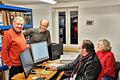 Freuen sich die leistungsstarke Technik (von links): Johannes Sitter, Archivpfleger Hans-Georg Herch, Computerfachmann Winfried Lutz Schonderfeld und Ingeborg Herget.