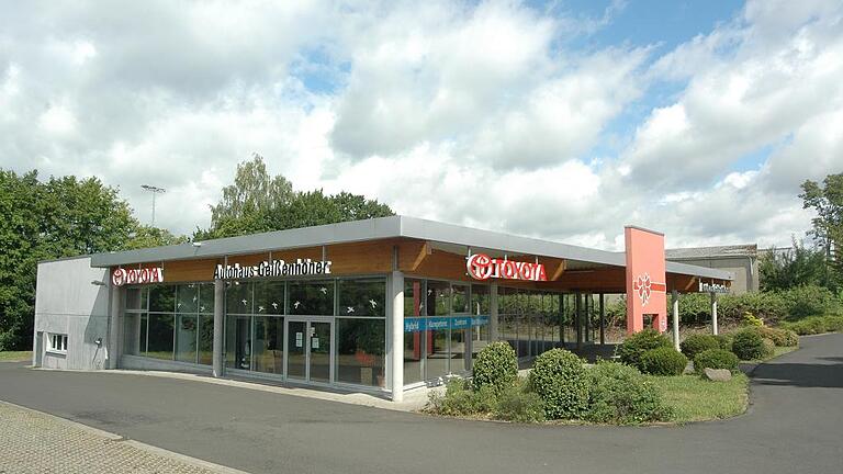 Abschied aus Bad Kissingen: Aktuell ist für das Toyota-Autohaus der Geißenhöner GmbH an der Würzburger Straße von Betriebsferien die Rede. Nach Angaben von Firmeninhaber Rolf Geißenhöner ist es aber &bdquo;sehr wahrscheinlich&ldquo;, dass sein Unternehmen den Standort nicht mehr aufmacht.