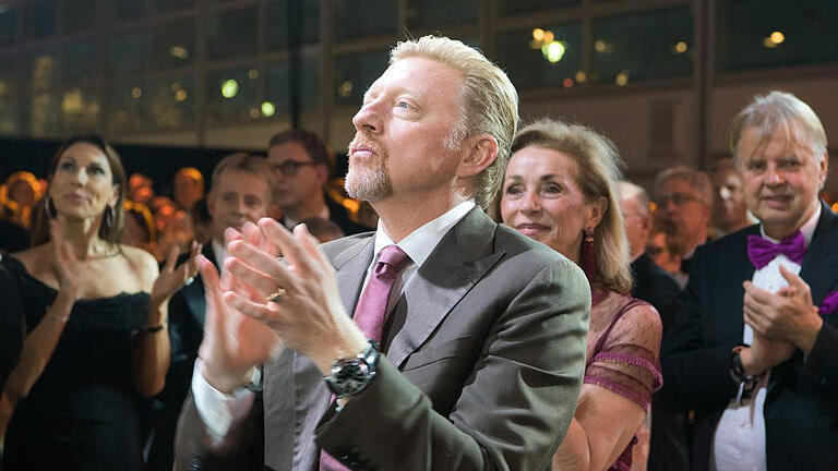 Legendenstatus - Boris Becker wurde beim „Ball des Sports” gefeiert. Foto: Boris Roessler Legendenstatus - Boris Becker wurde beim „Ball des Sports” gefeiert. Foto: Boris Roessler