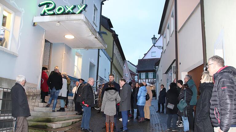 Rund 50 Besucher freuten sich auf den Abend im Roxy Kino in Kitzingen.