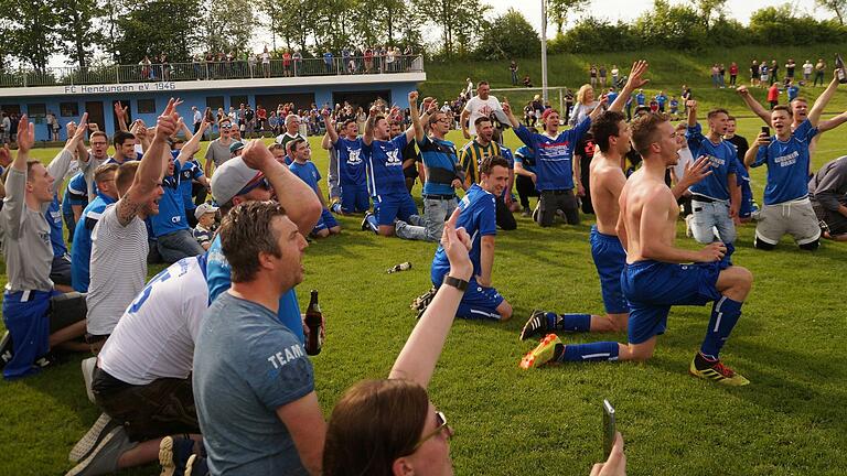 Vor fünf Jahren feierte der FC Sandberg, damals noch als SG Sandberg I/Waldberg II, schon einmal am letzten Spieltag in Hendungen die Meisterschaft. Am Samstag könnte sich das Ganze wiederholen. Vor fünf Jahren feierte der FC Sandberg, damals noch als SG Sandberg I/Waldberg II, schon einmal am letzten Spieltag in Hendungen die Meisterschaft. Am Samstag könnte sich das Ganze wiederholen.