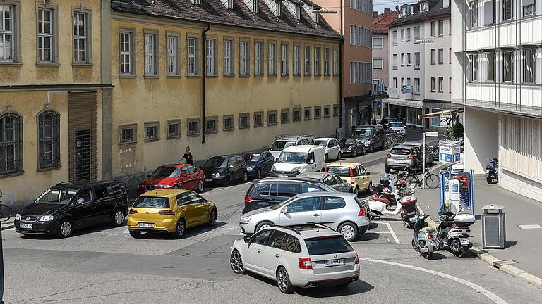 Der Würzburger Umwelt- und Planungsausschuss hat die geplante Erweiterung der Fußgängerzone unter anderem in der Plattnerstraße gekippt.