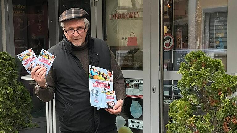 Bruno Schneyer versucht mit kreativen Ideen, in seinem Kino auch in Corona-Zeiten den Kulturbetrieb am Laufen zu halten. Bruno Schneyer versucht mit kreativen Ideen, in seinem Kino auch in Corona-Zeiten den Kulturbetrieb am Laufen zu halten.