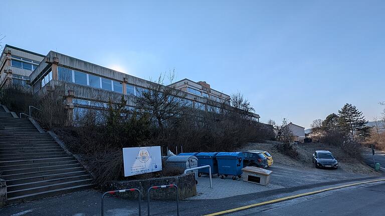 Haushalt Münnerstadt: Das Projekt Kinderhort im alten BBZ wird geschoben. - Haushalt Münnerstadt: Das Projekt Kinderhort im alten BBZ wird geschoben. Haushalt Münnerstadt: Das Projekt Kinderhort im alten BBZ wird geschoben. - Haushalt Münnerstadt: Das Projekt Kinderhort im alten BBZ wird geschoben.