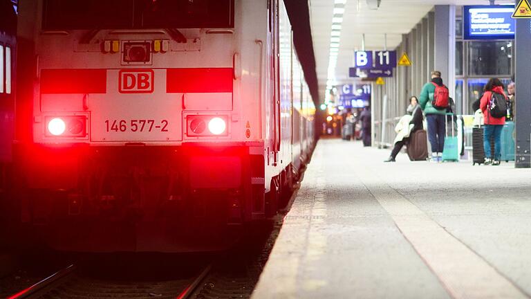 Bahnstreik.jpeg       -  Derzeit läuft ein mehrtägiger Streik bei der Deutschen Bahn.