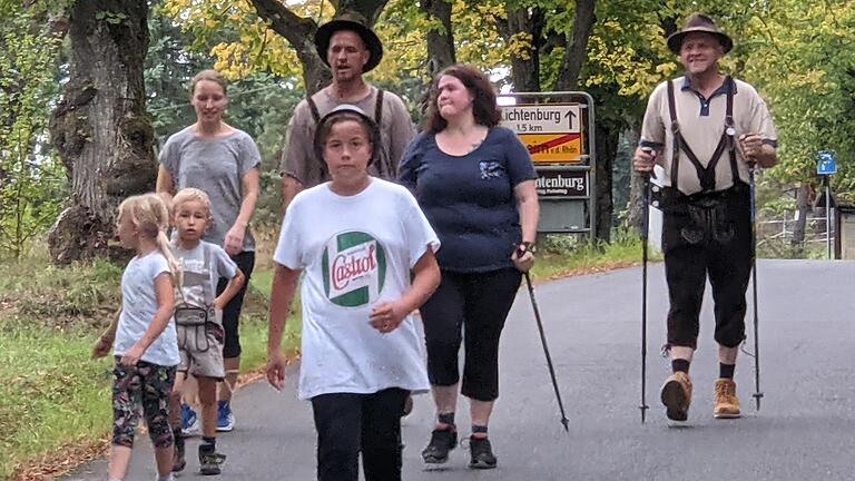 Manche Familien waren beim Ostheimer Genusslauf mit drei Generationen vertreten.