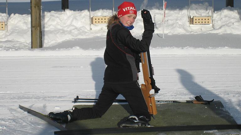 2011 strebte Valentina Umhöfer (im Bild) eine Karriere im Biathlon an. Später wechselte sie zum Skeet.