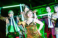 Glänzt mit dem ganzen 'Flashdance'-Ensemble:&nbsp;Friederike Kury als Alex in der Musical-Adaption&nbsp;bei den Frankenfestspielen in Röttingen.