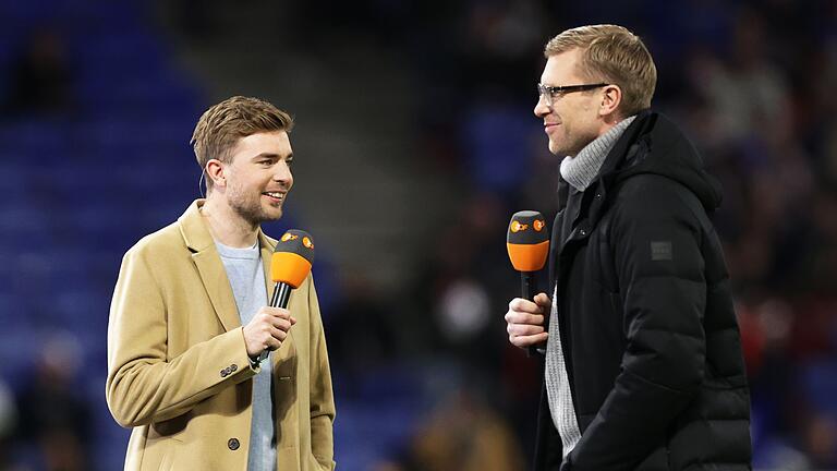 Kramer und Mertesacker       -  Christoph Kramer (l) und Per Mertesacker analysieren die EM-Spiele für das ZDF.