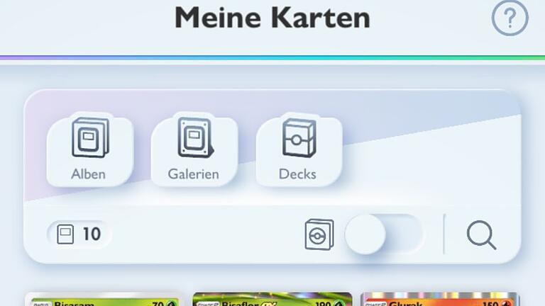 App-Version „Pokémon-Sammelkartenspiel-Pocket” - Die Karten kann man nicht nur in Alben und Galerien innerhalb der App präsentieren. Sie können auch in Decks zusammengestellt werden. App-Version „Pokémon-Sammelkartenspiel-Pocket” - Die Karten kann man nicht nur in Alben und Galerien innerhalb der App präsentieren. Sie können auch in Decks zusammengestellt werden.
