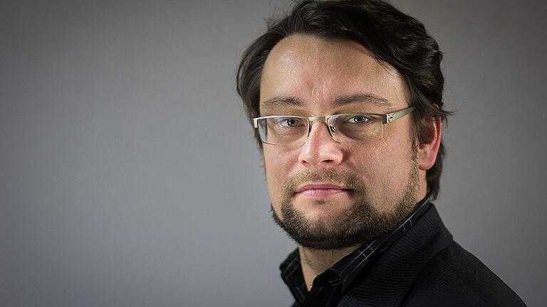 Blogger Michael Seemann (Berlin) kritisiert den Rummel um Blockchain und Kryptowährungen wie Bitcoin.