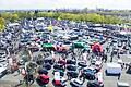 Über zwei Dutzend Aussteller zeigten auf dem Höhepunkt der Automobilausstellung über 500 Fahrzeugmodelle auf dem Volksfestplatz. Die Drohnenaufnahme stammt aus dem Jahr 2017.