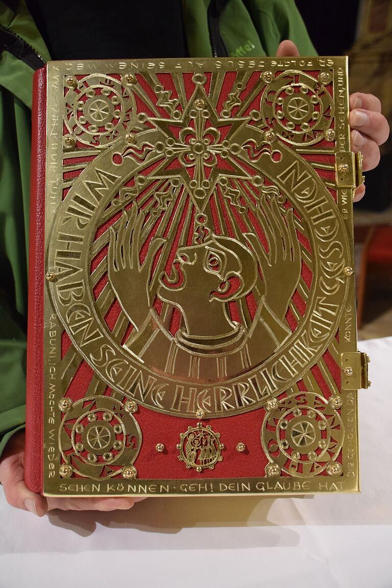 Die Vorderseite des kostbaren Evangeliars mit dem blinden Bartimäus. Die Vorderseite des kostbaren Evangeliars mit dem blinden Bartimäus.