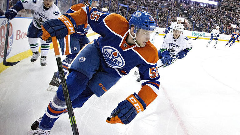 Leistungsträger       -  Leon Draisaitl spielt bei den Edmonton Oilers und überzeugt mit Rang 14 der Scorer-Wertung. Foto: Jason Franson