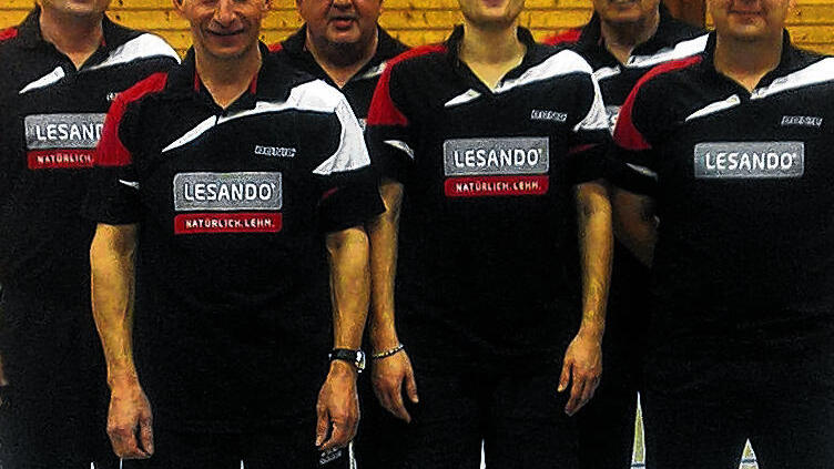 Meisterliche Rottendorfer II       -  (faf)   Die zweite Tischtennis-Männermannschaft des TSV Rottendorf hat sich in der abgelaufenen Saison die Meisterschaft in der 3. Kreisliga West Kitzingen gesichert. Unser Bild zeigt das Meister-Team: (von links) Günter Busch, Walter Böhm, Werner Wießler, Tim Busch, Karl-Heinz Drees und Peter Schreyer.