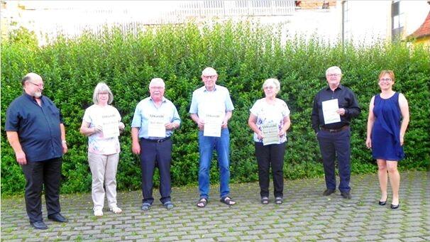 Auf dem Bild (von links): Vorsitzender Wolfgang Sittler, Traudl Geyer, Kurt Geyer, Bernhard Oppermann-Romacker, Rosa Hetterich, Sigmund Stadler und 2. Vors. Gisela Schneider. Es fehlen Erika Stauss, Alfred Hart, Reinhard Wehner und Rudi Schneider