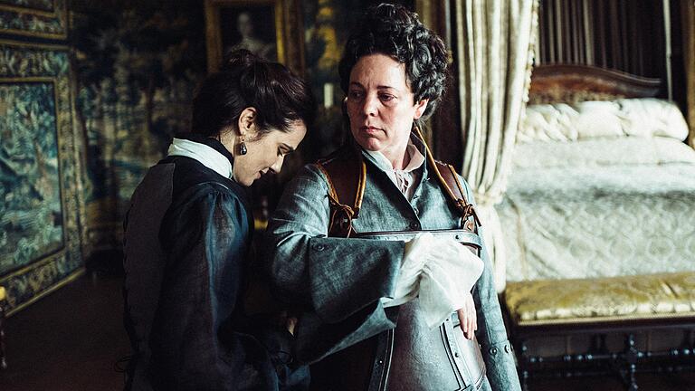 Olivia Colman (rechts) übernahm in 'The Favourite' die Rolle der englischen Königin Anne.&nbsp;