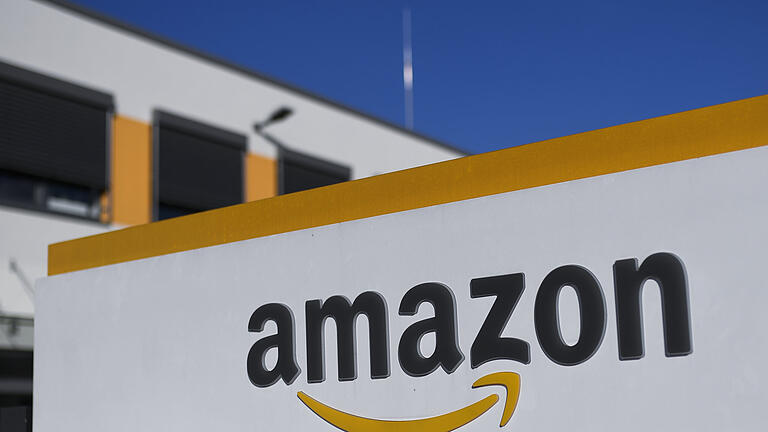 Bis zu 180 Mitarbeiter würden im Verteilzentrum des Online-Händlers Amazon in Helmstadt arbeiten, hieß es in der jüngsten Gemeinderatsitzung der Gemeinde. Bei dem Foto handelt es sich um ein Symbolbild. Bis zu 180 Mitarbeiter würden im Verteilzentrum des Online-Händlers Amazon in Helmstadt arbeiten, hieß es in der jüngsten Gemeinderatsitzung der Gemeinde. Bei dem Foto handelt es sich um ein Symbolbild.