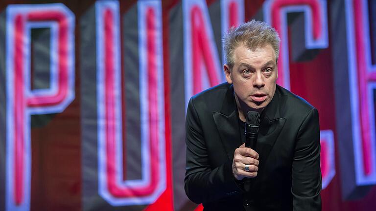 Comedian mit vielen Gesichtern: Michael Mittermeier 2018 in der Kulturhalle Grafenrheinfeld.