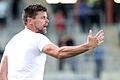Äußerst unzufrieden mit dem Auftritt seiner Mannschaft beim 0:1 gegen den SC Freiburg II: Torsten Ziegner, Trainer der Würzburger Kickers