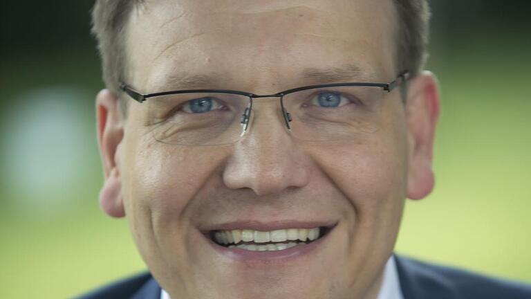 Steffen Hörtler Foto: Dawn Hänsch - Steffen Hörtler Foto: Dawn Hänsch Steffen Hörtler Foto: Dawn Hänsch - Steffen Hörtler Foto: Dawn Hänsch