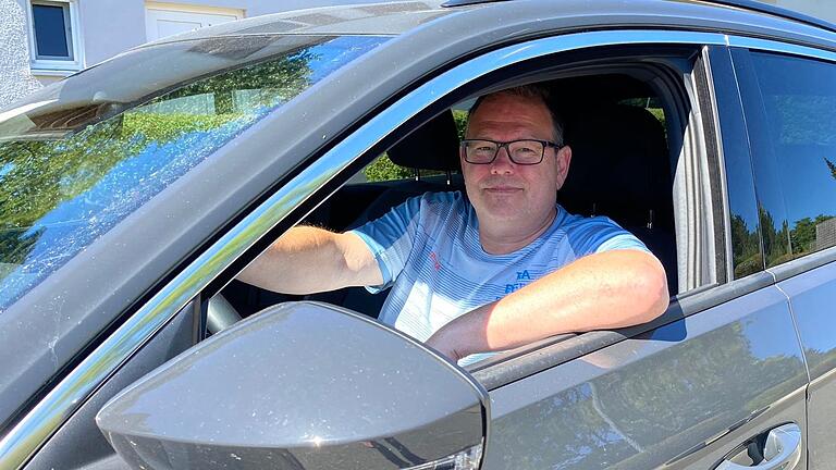 Eckart Roeß aus Ebern pendelt mit dem Auto nach Bamberg zur Arbeit.