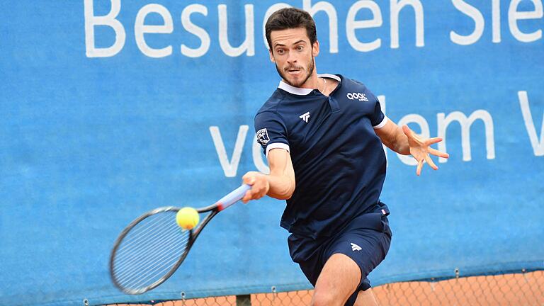 Der Spanier Benjamin Winter Lopez schlägt seit vielen Jahren für den TC Weiß-Blau Würzburg in der Zweiten Bundesliga auf und ist ein Publikumsliebling.&nbsp;