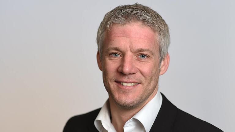 Thorsten Grimm aus Schwebheim ist neuer stellvertretender Bundesvorsitzender der Deutschen Polizeigewerkschaft Thorsten Grimm aus Schwebheim ist neuer stellvertretender Bundesvorsitzender der Deutschen Polizeigewerkschaft