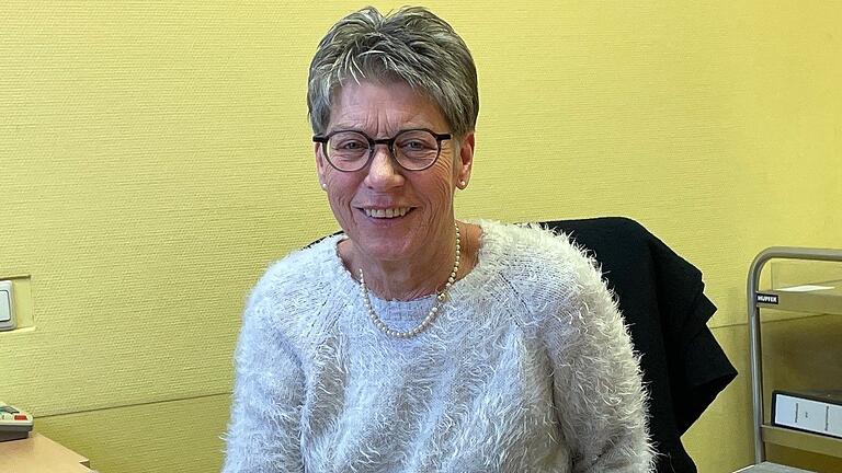 Elke Müller, Leiterin des BRK- Alten- und Pflegeheims in Bad Neustadt, freut sich, dass die eingestreute Nachtpflege nun bayernweit etabliert werden kann. Elke Müller, Leiterin des BRK- Alten- und Pflegeheims in Bad Neustadt, freut sich, dass die eingestreute Nachtpflege nun bayernweit etabliert werden kann.
