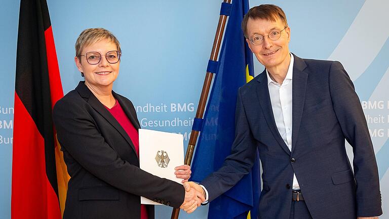 Die Parlamentarische Staatssekretärin und ihr Minister: Sabine Dittmar und Karl Lauterbach (beide SPD). Die Parlamentarische Staatssekretärin und ihr Minister: Sabine Dittmar und Karl Lauterbach (beide SPD).