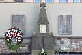 Am Volkstrauertag wurde das rekonstruierte Kriegerdenkmal eingeweiht. Foto:  Manuel Vorndran       -  Am Volkstrauertag wurde das rekonstruierte Kriegerdenkmal eingeweiht. Foto:  Manuel Vorndran