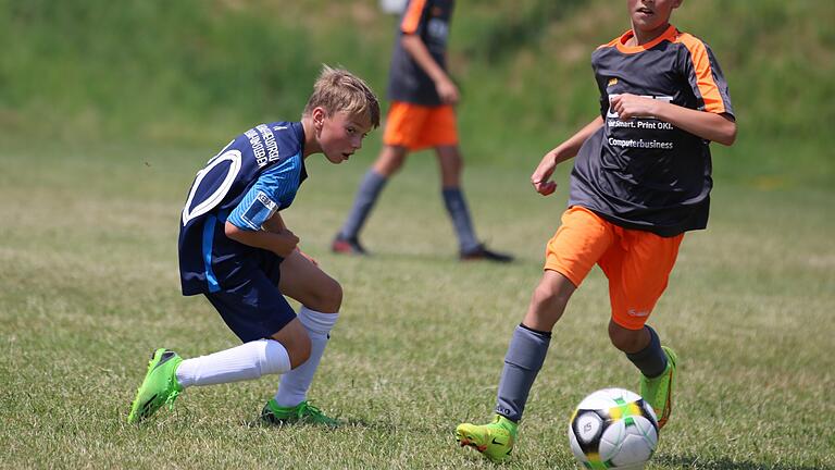 Mettermich-Cup - Das war der 11. Mettermich-Cup in Breitenbach-Mitgenfeld. Mettermich-Cup - Das war der 11. Mettermich-Cup in Breitenbach-Mitgenfeld.