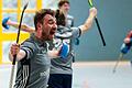 Kapitän Luis Link (vorne) und seine Mitspieler beim HTC Würzburg jubeln über den Gewinn der süddeutschen Meisterschaft im Hallenhockey und dem damit verbundenen Aufstieg in die Zweite Bundesliga.
