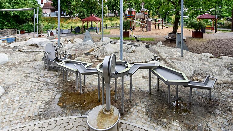 Der Wasserspielplatz an der Steinach in Schonungen.&nbsp;