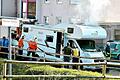 Ausgebranntes NSU- Wohnmobil       -  Was haben der Fall Peggy und der NSU miteinander zu tun? Im Wohnmobil, in dem Uwe Böhnhardt und Uwe Mundlos in Eisenach starben, wurden auch Kindersachen gefunden.