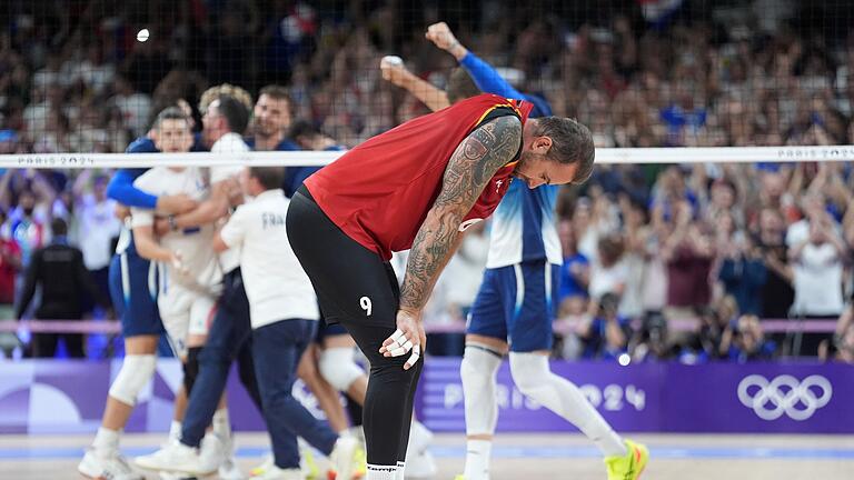 Paris 2024 - Volleyball       -  Das Olympia-Aus nimmt den 39-jährigen Georg Grozer noch mit.