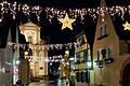 Die Altortweihnacht ist längst zu einem Markenzeichen der Gemeinde Veitshöchheim geworden. Dazu trägt auch die durch den Bauhof installierte Weihnachtsbeleuchtung in der Kirchstraße bei, die im Vorjahr ihre Premiere hatte.