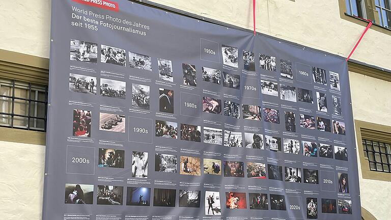 Die World-Press-Ausstellung zeigt die Katastrophen und Kriege dieser Welt – und künftig auch wieder die Farbtupfer. Die World-Press-Ausstellung zeigt die Katastrophen und Kriege dieser Welt – und künftig auch wieder die Farbtupfer.